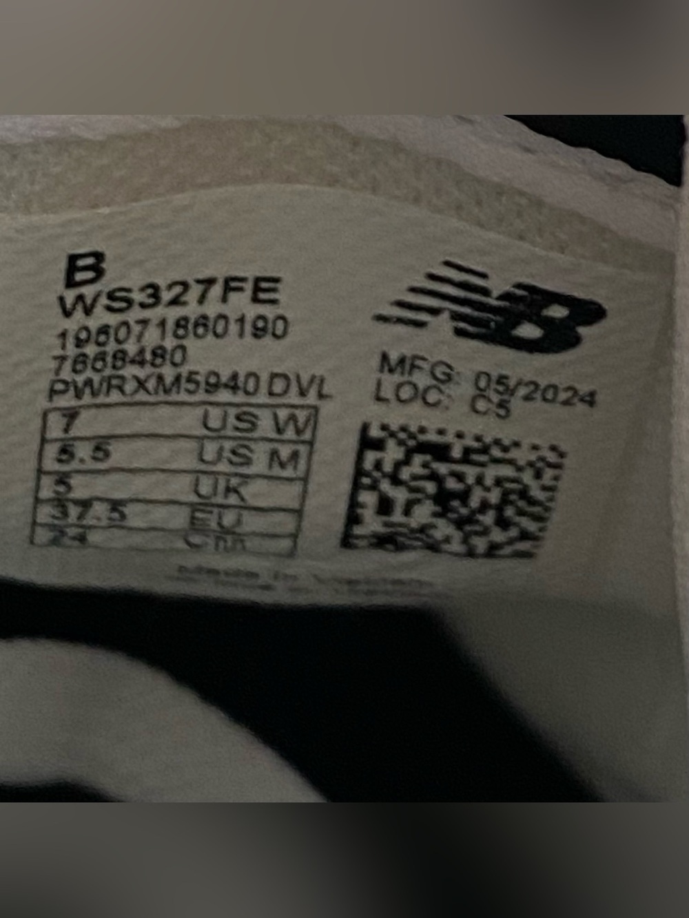 New Balance 327 Womens Shoes Size 7 Sea Salt White Black Running WS327FE NEW - Picture 9 of 9